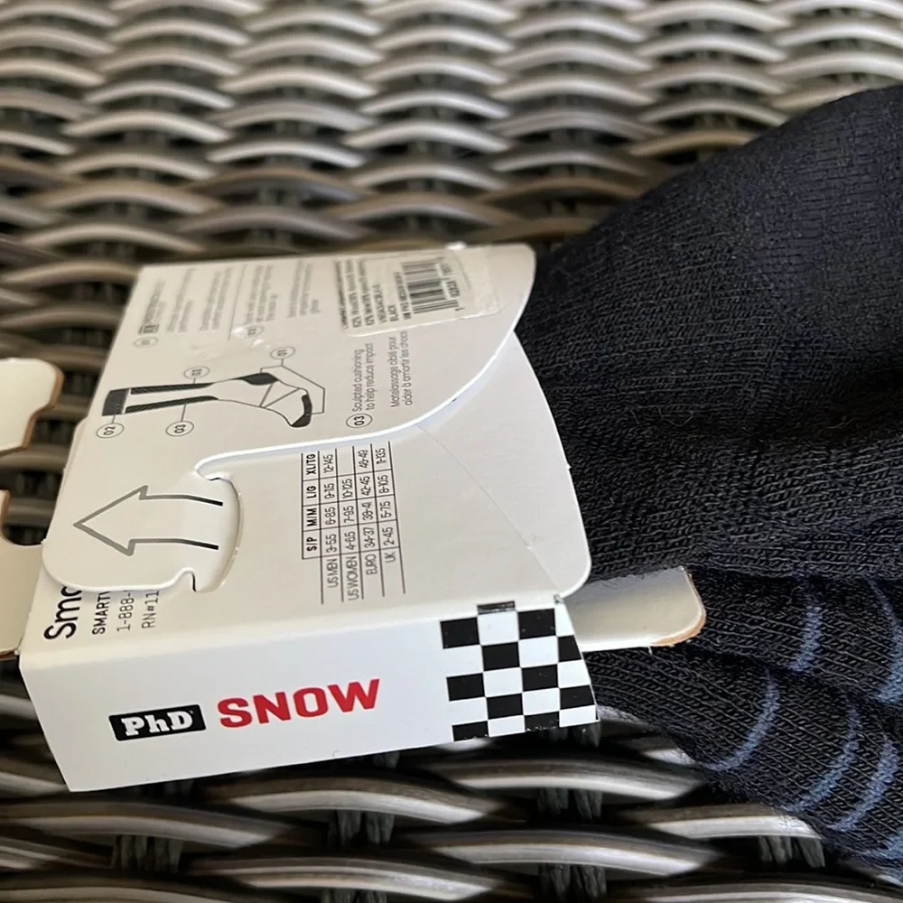 • Vans X Smartwool Merino Wool Over the Calf Socks WMNS
